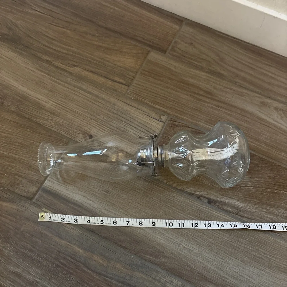 Vntage Hurricane Oil Lamp-Lamplight Farms w/o Wick-Clear Glass Top & Bottom 16